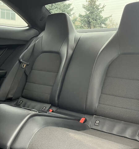 Серый Мерседес Ц-Класс, объемом двигателя 1.8 л и пробегом 260 тыс. км за 13500 $, фото 14 на Automoto.ua