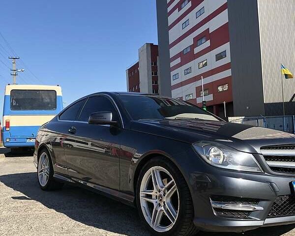 Сірий Мерседес Ц-Клас, об'ємом двигуна 1.8 л та пробігом 182 тис. км за 12900 $, фото 16 на Automoto.ua