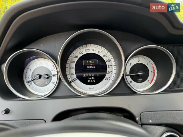 Сірий Мерседес Ц-Клас, об'ємом двигуна 2.14 л та пробігом 132 тис. км за 18000 $, фото 36 на Automoto.ua