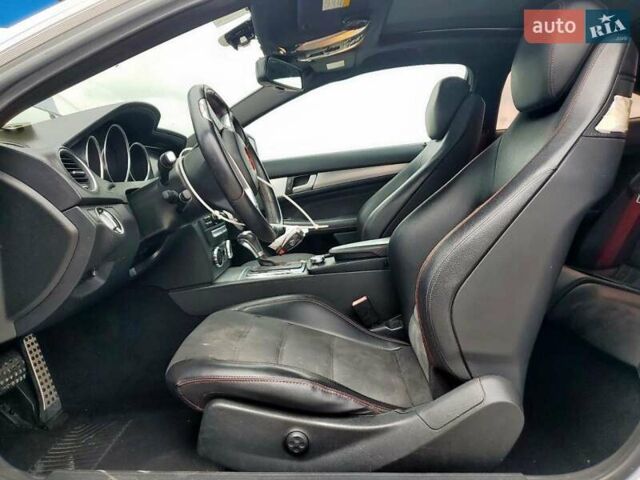 Сірий Мерседес Ц-Клас, об'ємом двигуна 1.8 л та пробігом 145 тис. км за 1000 $, фото 6 на Automoto.ua