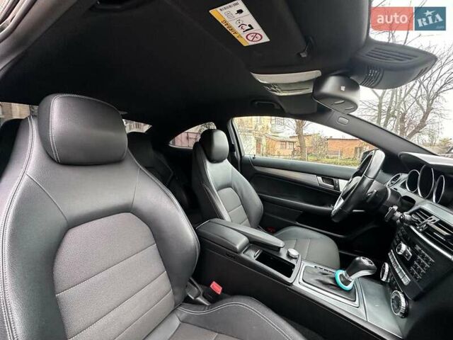 Сірий Мерседес Ц-Клас, об'ємом двигуна 1.6 л та пробігом 231 тис. км за 12990 $, фото 17 на Automoto.ua