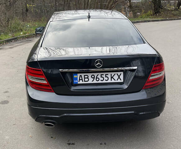 Серый Мерседес Ц-Класс, объемом двигателя 1.6 л и пробегом 231 тыс. км за 12800 $, фото 6 на Automoto.ua