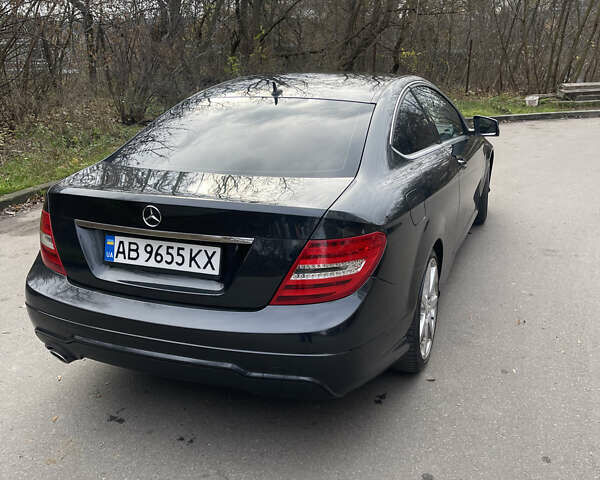 Серый Мерседес Ц-Класс, объемом двигателя 1.6 л и пробегом 231 тыс. км за 12800 $, фото 7 на Automoto.ua