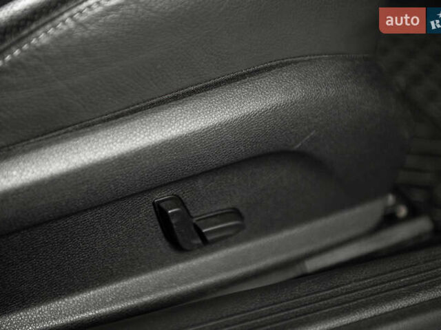 Сірий Мерседес Ц-Клас, об'ємом двигуна 2.2 л та пробігом 116 тис. км за 25900 $, фото 25 на Automoto.ua