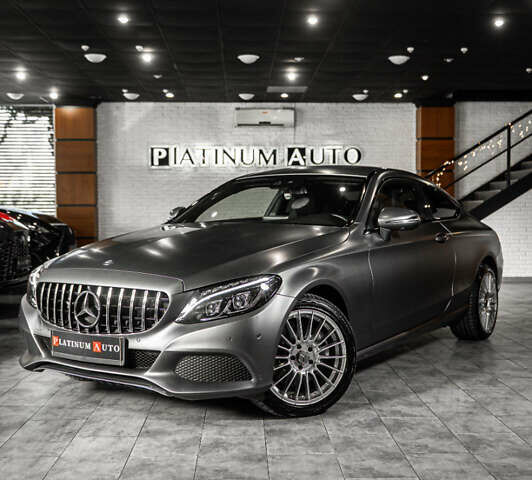 Сірий Мерседес Ц-Клас, об'ємом двигуна 2.2 л та пробігом 116 тис. км за 25900 $, фото 53 на Automoto.ua