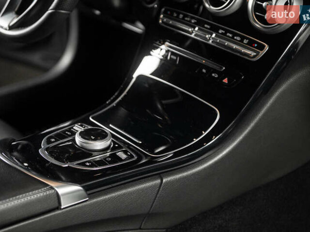 Сірий Мерседес Ц-Клас, об'ємом двигуна 2.2 л та пробігом 116 тис. км за 25900 $, фото 26 на Automoto.ua