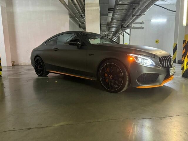 Сірий Мерседес Ц-Клас, об'ємом двигуна 3 л та пробігом 75 тис. км за 34500 $, фото 3 на Automoto.ua