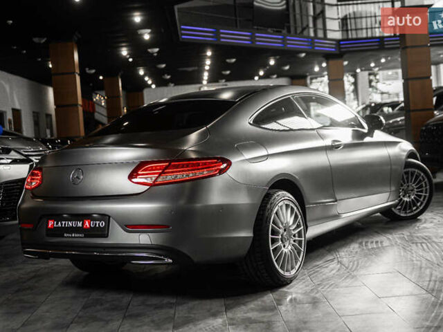 Сірий Мерседес Ц-Клас, об'ємом двигуна 2.2 л та пробігом 116 тис. км за 25900 $, фото 56 на Automoto.ua