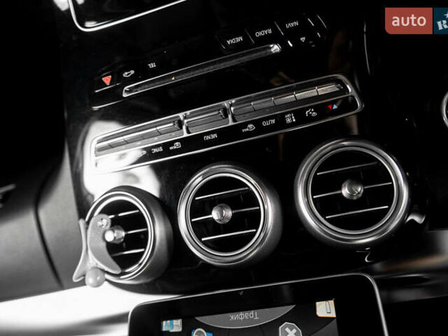 Сірий Мерседес Ц-Клас, об'ємом двигуна 2.2 л та пробігом 116 тис. км за 25900 $, фото 35 на Automoto.ua