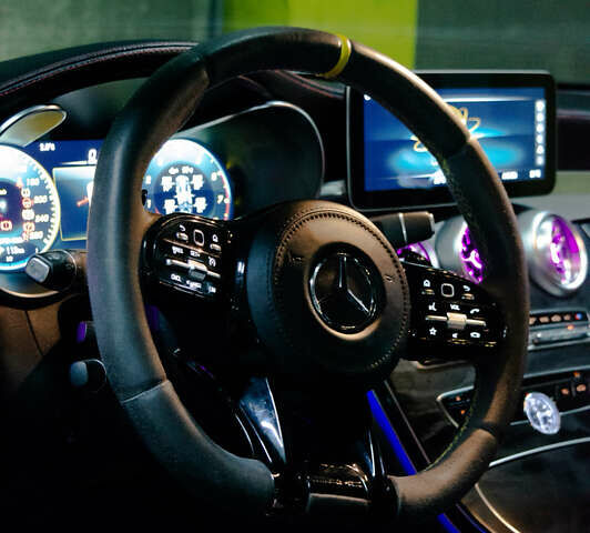 Серый Мерседес Ц-Класс, объемом двигателя 3 л и пробегом 108 тыс. км за 33000 $, фото 8 на Automoto.ua