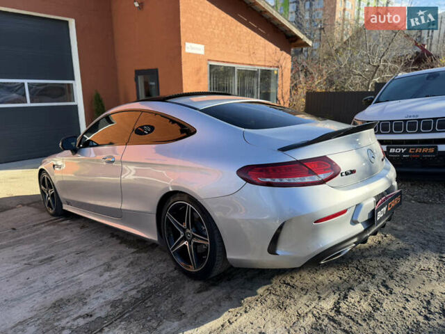 Серый Мерседес Ц-Класс, объемом двигателя 2 л и пробегом 105 тыс. км за 27200 $, фото 3 на Automoto.ua