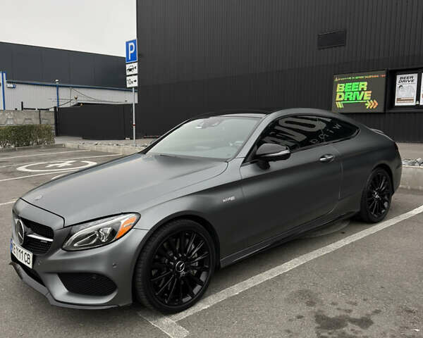 Сірий Мерседес Ц-Клас, об'ємом двигуна 3 л та пробігом 89 тис. км за 37000 $, фото 2 на Automoto.ua