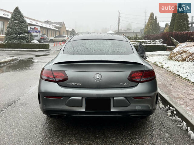 Сірий Мерседес Ц-Клас, об'ємом двигуна 3 л та пробігом 89 тис. км за 29500 $, фото 2 на Automoto.ua