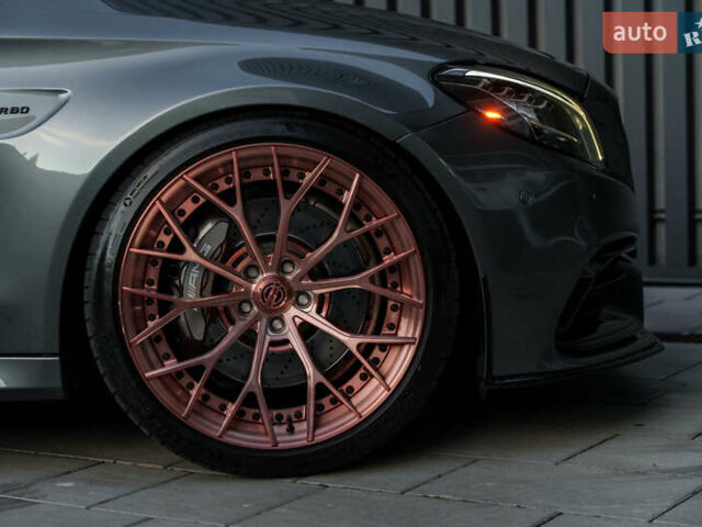 Сірий Мерседес Ц-Клас, об'ємом двигуна 3.98 л та пробігом 57 тис. км за 70500 $, фото 10 на Automoto.ua