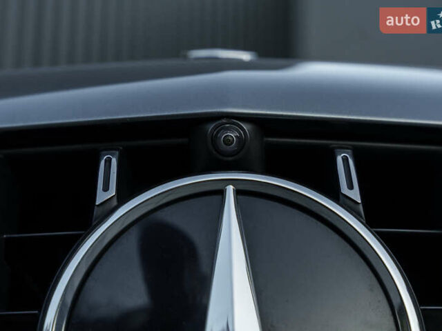 Сірий Мерседес Ц-Клас, об'ємом двигуна 3.98 л та пробігом 57 тис. км за 70500 $, фото 42 на Automoto.ua