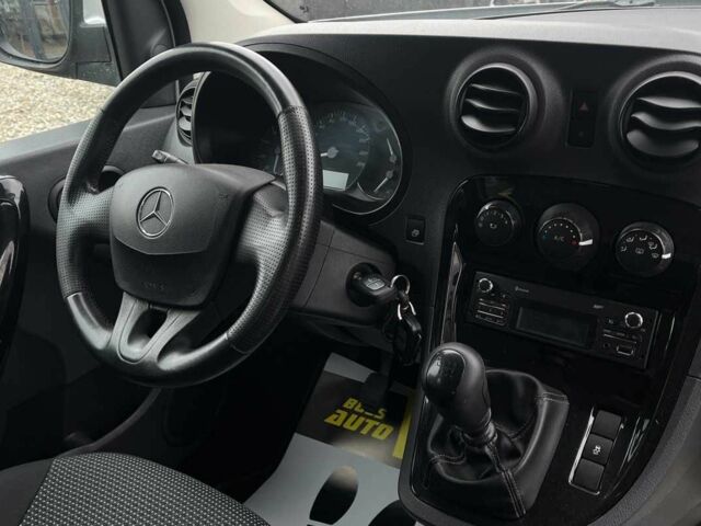 Сірий Мерседес Ц-Клас, об'ємом двигуна 1.5 л та пробігом 156 тис. км за 10999 $, фото 14 на Automoto.ua