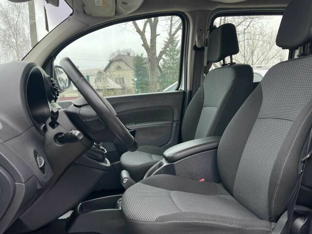 Сірий Мерседес Ц-Клас, об'ємом двигуна 1.5 л та пробігом 156 тис. км за 10999 $, фото 8 на Automoto.ua