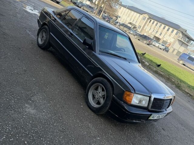 Сірий Мерседес Ц-Клас, об'ємом двигуна 1.8 л та пробігом 360 тис. км за 799 $, фото 22 на Automoto.ua