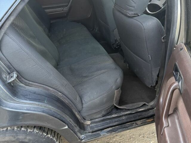 Сірий Мерседес Ц-Клас, об'ємом двигуна 1.8 л та пробігом 360 тис. км за 799 $, фото 16 на Automoto.ua