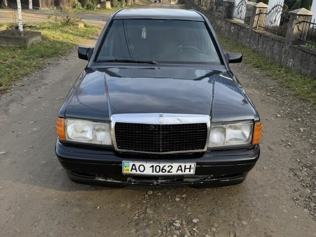 Сірий Мерседес Ц-Клас, об'ємом двигуна 1.8 л та пробігом 360 тис. км за 799 $, фото 2 на Automoto.ua