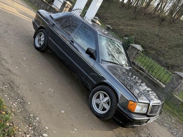 Сірий Мерседес Ц-Клас, об'ємом двигуна 1.8 л та пробігом 360 тис. км за 799 $, фото 1 на Automoto.ua