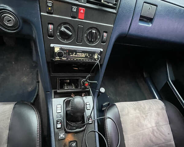 Серый Мерседес Ц-Класс, объемом двигателя 1.8 л и пробегом 400 тыс. км за 2100 $, фото 14 на Automoto.ua