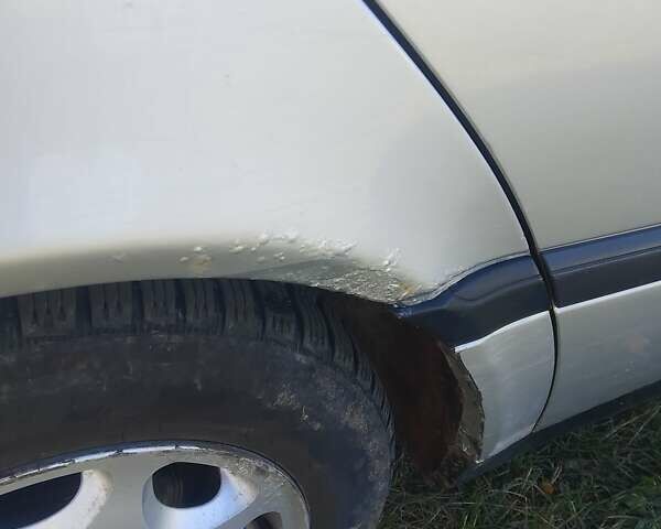 Сірий Мерседес Ц-Клас, об'ємом двигуна 1.8 л та пробігом 612 тис. км за 1800 $, фото 4 на Automoto.ua