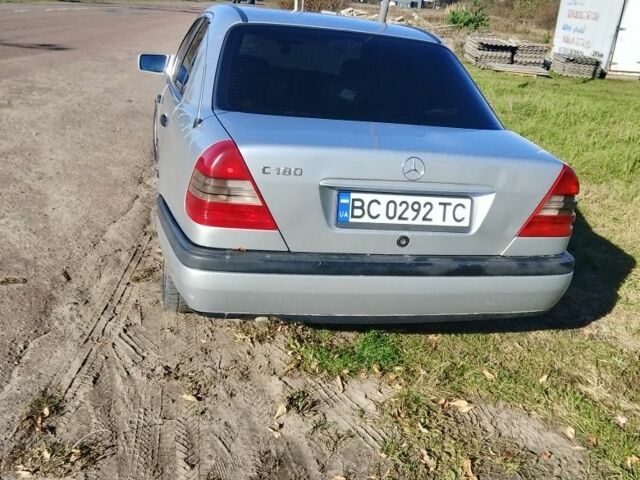Мерседес Ц-Класс 1995 в Яворове на Automoto.ua Серый Мерседес Ц-Класс, объемом двигателя 1.8 л и пробегом 600 тыс. км за 2200 $, фото 8 на Automoto.ua