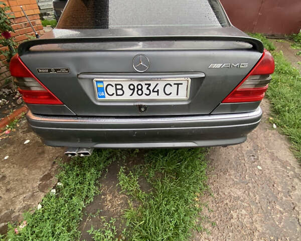 Сірий Мерседес Ц-Клас, об'ємом двигуна 2.8 л та пробігом 480 тис. км за 3600 $, фото 7 на Automoto.ua