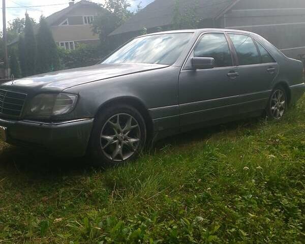 Сірий Мерседес Ц-Клас, об'ємом двигуна 3.5 л та пробігом 300 тис. км за 3200 $, фото 3 на Automoto.ua