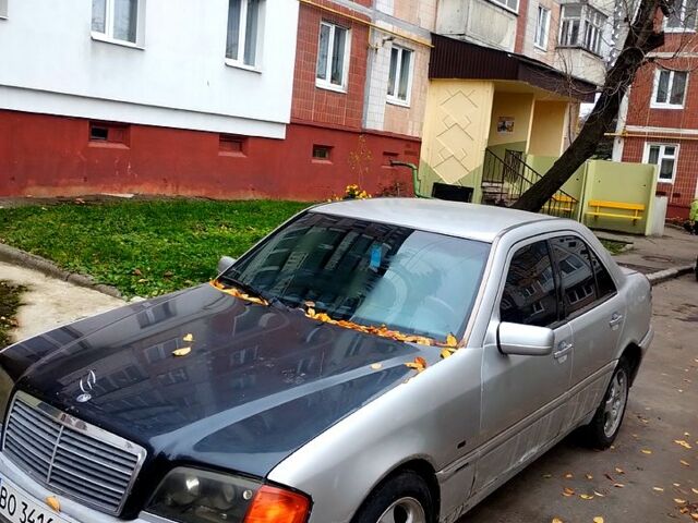 Сірий Мерседес Ц-Клас, об'ємом двигуна 2.8 л та пробігом 480 тис. км за 3315 $, фото 3 на Automoto.ua