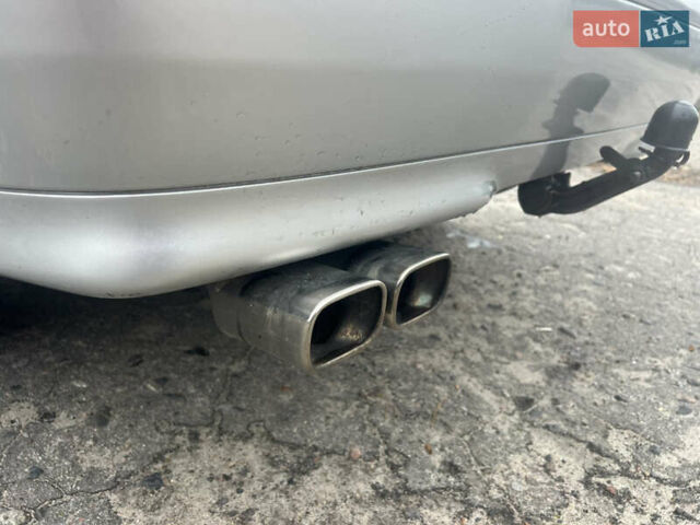 Серый Мерседес Ц-Класс, объемом двигателя 1.8 л и пробегом 296 тыс. км за 3500 $, фото 11 на Automoto.ua