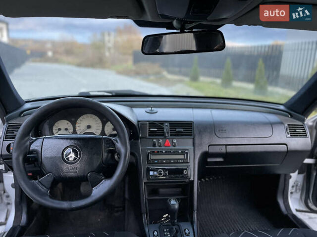 Сірий Мерседес Ц-Клас, об'ємом двигуна 2.8 л та пробігом 279 тис. км за 1999 $, фото 27 на Automoto.ua