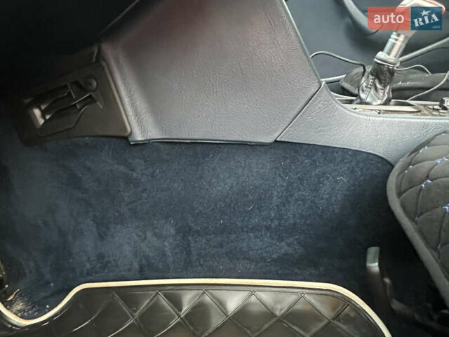 Серый Мерседес Ц-Класс, объемом двигателя 1.8 л и пробегом 296 тыс. км за 3500 $, фото 26 на Automoto.ua