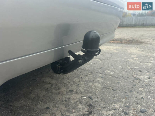 Серый Мерседес Ц-Класс, объемом двигателя 1.8 л и пробегом 296 тыс. км за 3500 $, фото 12 на Automoto.ua