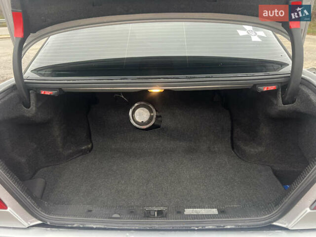 Серый Мерседес Ц-Класс, объемом двигателя 1.8 л и пробегом 296 тыс. км за 3500 $, фото 36 на Automoto.ua