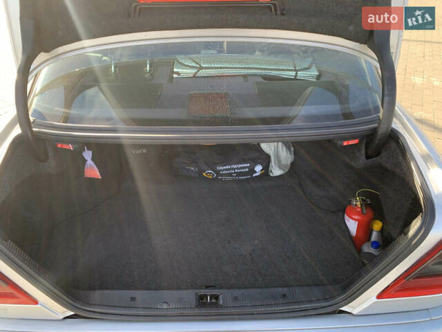 Серый Мерседес Ц-Класс, объемом двигателя 2 л и пробегом 187 тыс. км за 2900 $, фото 17 на Automoto.ua