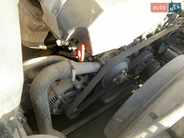 Серый Мерседес Ц-Класс, объемом двигателя 2 л и пробегом 187 тыс. км за 2900 $, фото 21 на Automoto.ua