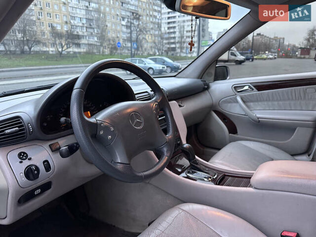 Сірий Мерседес Ц-Клас, об'ємом двигуна 2 л та пробігом 436 тис. км за 4499 $, фото 7 на Automoto.ua