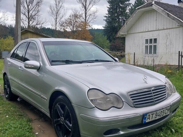 Мерседес Ц-Клас 2000 у Верховине на Automoto.ua Сірий Мерседес Ц-Клас, об'ємом двигуна 2.1 л та пробігом 432 тис. км за 3200 $, фото 5 на Automoto.ua