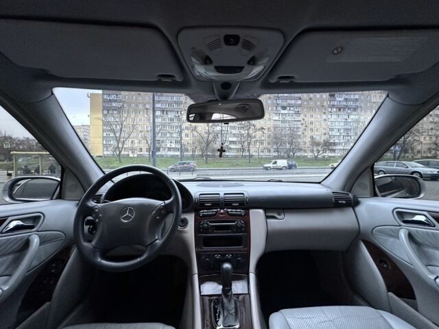Сірий Мерседес Ц-Клас, об'ємом двигуна 2 л та пробігом 274 тис. км за 4499 $, фото 7 на Automoto.ua