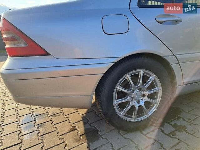 Сірий Мерседес Ц-Клас, об'ємом двигуна 2 л та пробігом 341 тис. км за 5000 $, фото 17 на Automoto.ua