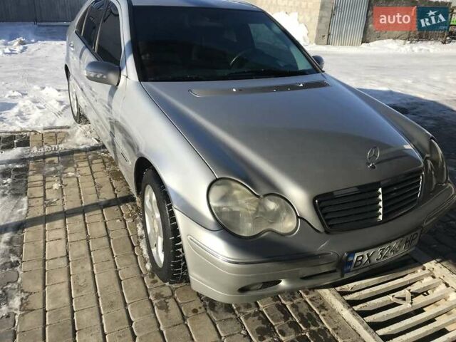 Сірий Мерседес Ц-Клас, об'ємом двигуна 2.6 л та пробігом 235 тис. км за 4900 $, фото 7 на Automoto.ua