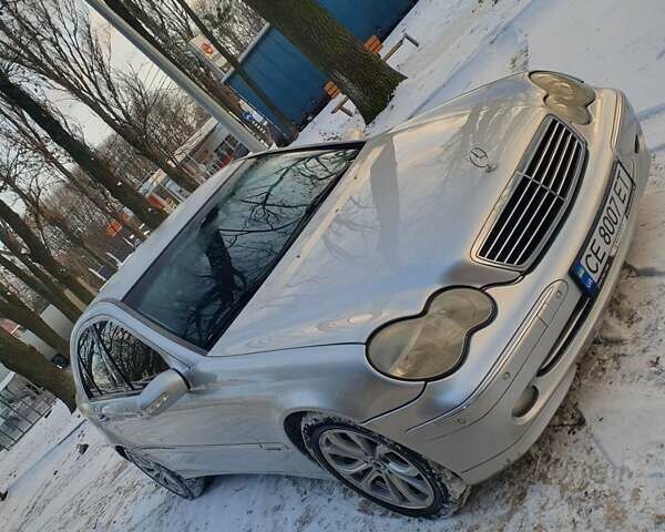 Сірий Мерседес Ц-Клас, об'ємом двигуна 2.69 л та пробігом 350 тис. км за 4500 $, фото 1 на Automoto.ua