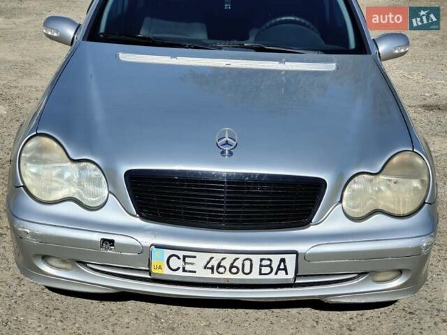 Сірий Мерседес Ц-Клас, об'ємом двигуна 2 л та пробігом 354 тис. км за 3500 $, фото 12 на Automoto.ua