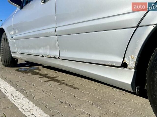 Сірий Мерседес Ц-Клас, об'ємом двигуна 2 л та пробігом 440 тис. км за 3500 $, фото 10 на Automoto.ua