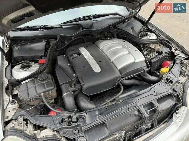 Серый Мерседес Ц-Класс, объемом двигателя 2.1 л и пробегом 319 тыс. км за 4500 $, фото 28 на Automoto.ua