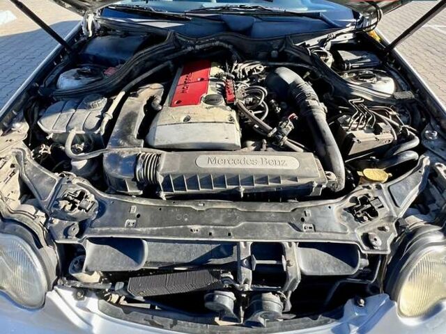 Сірий Мерседес Ц-Клас, об'ємом двигуна 2 л та пробігом 440 тис. км за 3500 $, фото 13 на Automoto.ua