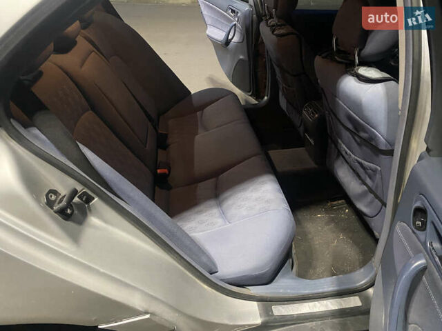 Сірий Мерседес Ц-Клас, об'ємом двигуна 2.15 л та пробігом 397 тис. км за 3300 $, фото 6 на Automoto.ua