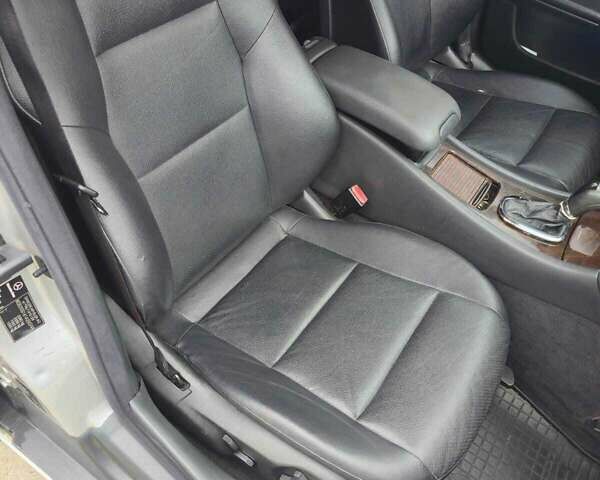 Сірий Мерседес Ц-Клас, об'ємом двигуна 2.69 л та пробігом 300 тис. км за 4000 $, фото 2 на Automoto.ua